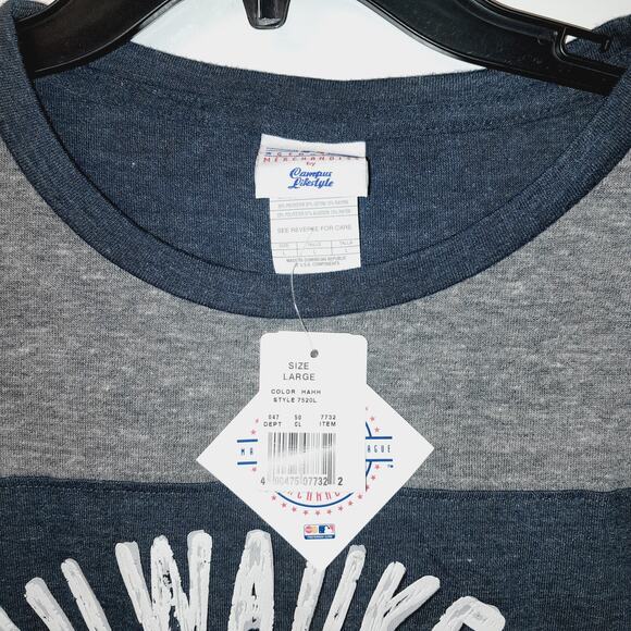 MLB Brewers Womens T SHIRT Large Milwaukee Baseball Navy Short Sleeve New Logo - Picture 4 of 4